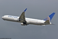United Airlines 767 N669UA
