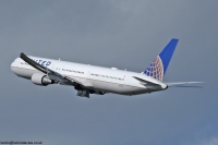 United Airlines 767 N67052
