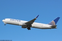 United Airlines 767 N671UA