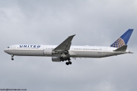 United Airlines 767 N77066