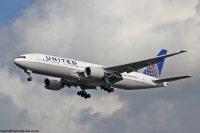 United Airlines 777 N798UA
