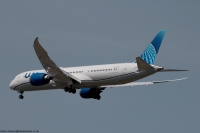 United Airlines 787 N81105