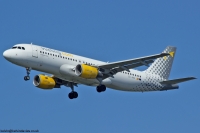 Vueling Airlines A320 EC-HHA