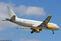 Vueling Airlines A320 EC-JZI