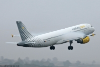 Vueling Airlines A320 EC-KDH