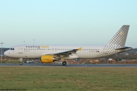 Vueling Airlines A320 EC-KDX