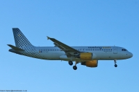 Vueling A320 EC-KJD