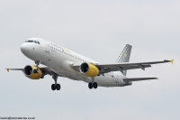 Vueling Airlines A320 EC-KLB