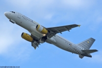 Vueling Airlines A320 EC-LQZ