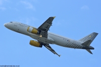 Vueling Airlines A320 EC-LQZ