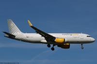 Vueling Airlines A320 EC-LVO
