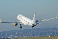 Vueling Airlines A320 EC-LVP