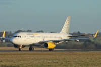 Vueling Airlines A320 EC-LZF