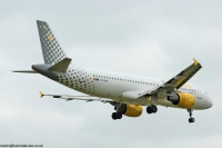 Vueling Airlines A320 EC-MBL