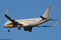 Vueling Airlines A320 EC-MER