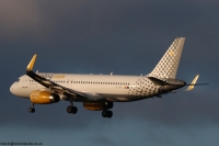 Vueling Airlines A320 EC-MFL