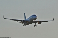 Vueling A320 EC-MNZ