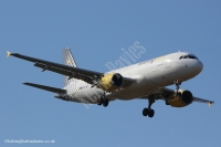 Vueling Airlines A320 EC-IEI