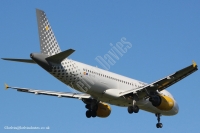 Vueling Airlines A320 EC-ILQ