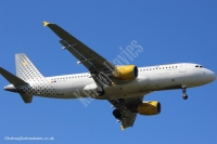 Vueling Airlines A320 EC-LOP