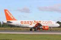 easyJet A319 G-EZAP