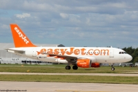 Easyjet A319 G-EZBT