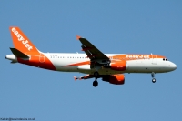 easyJet UK A320 G-EJCG