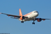 easyJet A319 G-EZAB