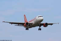 easyJet A319 G-EZAL