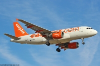 easyJet A319 G-EZAS