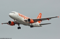 easyJet A319 G-EZDH