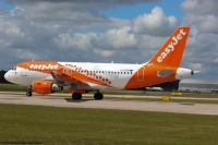 Easyjet A319 G-EZDN