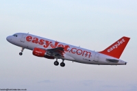 easyJet A319 G-EZDX