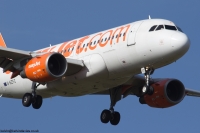 easyJet A319 G-EZFC