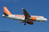 easyJet A319 G-EZFC