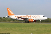 Easyjet A319 G-EZFE