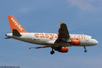 easyJet A319 G-EZFH