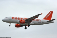 easyJet A319 G-EZGG