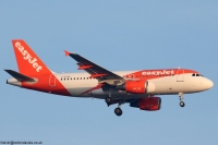 easyJet UK A319-100 G-EZGK