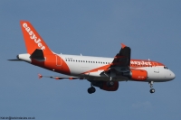 easyJet UK A319-100 G-EZGK