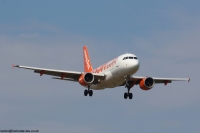 easyJet A319 G-EZIN