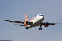 easyJet A319 G-EZIY