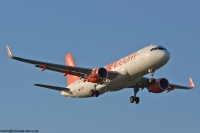 EasyJet A320 G-EZOA