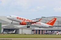 Easyjet A320 G-EZOE