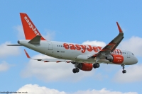 easyJet A320 G-EZOH