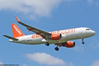 Easyjet A320 G-EZOJ