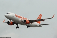 easyJet A320 G-EZOK