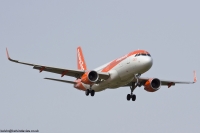 EasyJet A320 G-EZOL