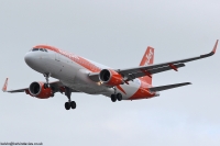Easyjet A320 G-EZOW