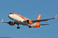 Easyjet A320 G-EZOX